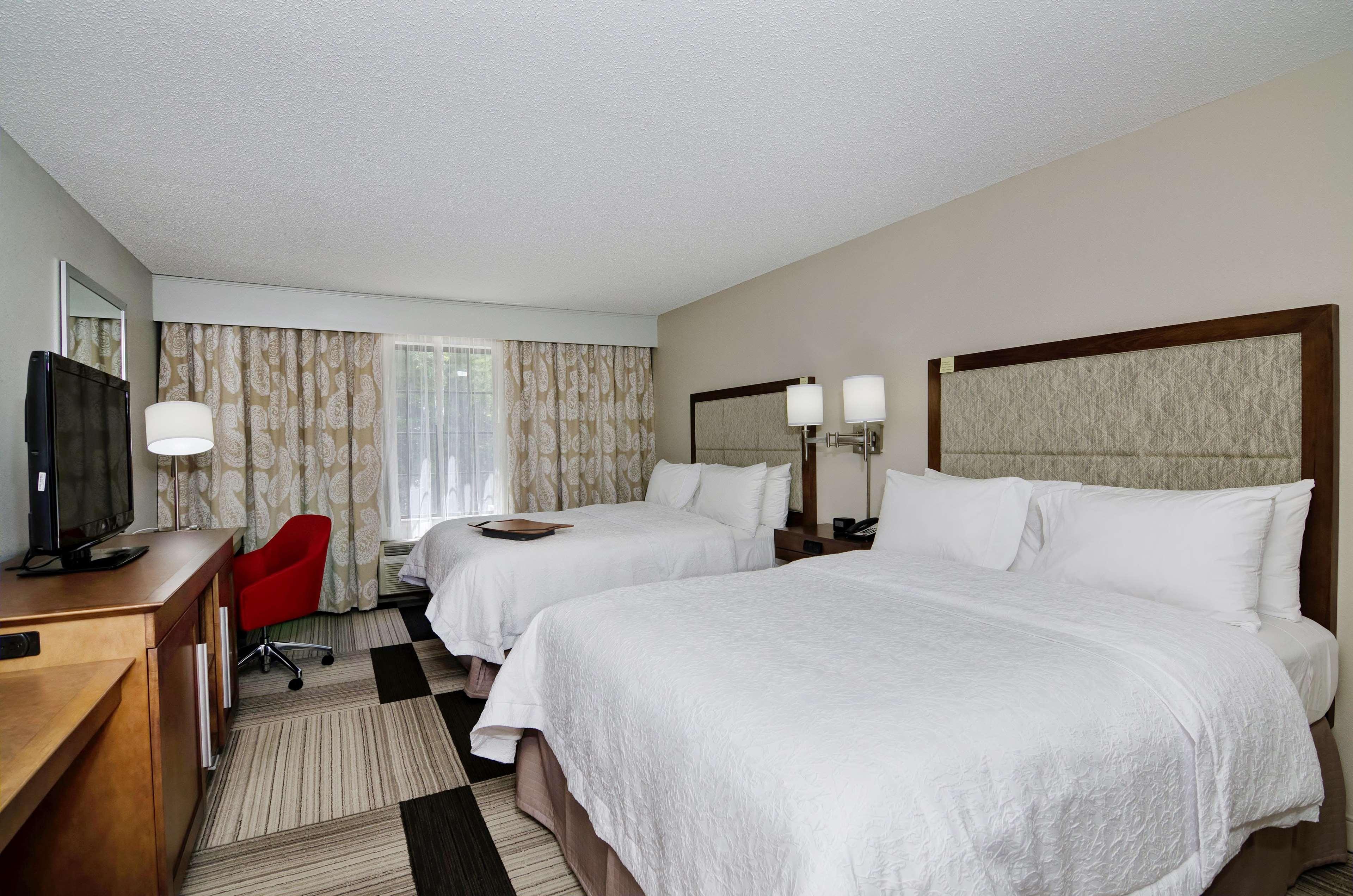 Hampton Inn Salem Ngoại thất bức ảnh