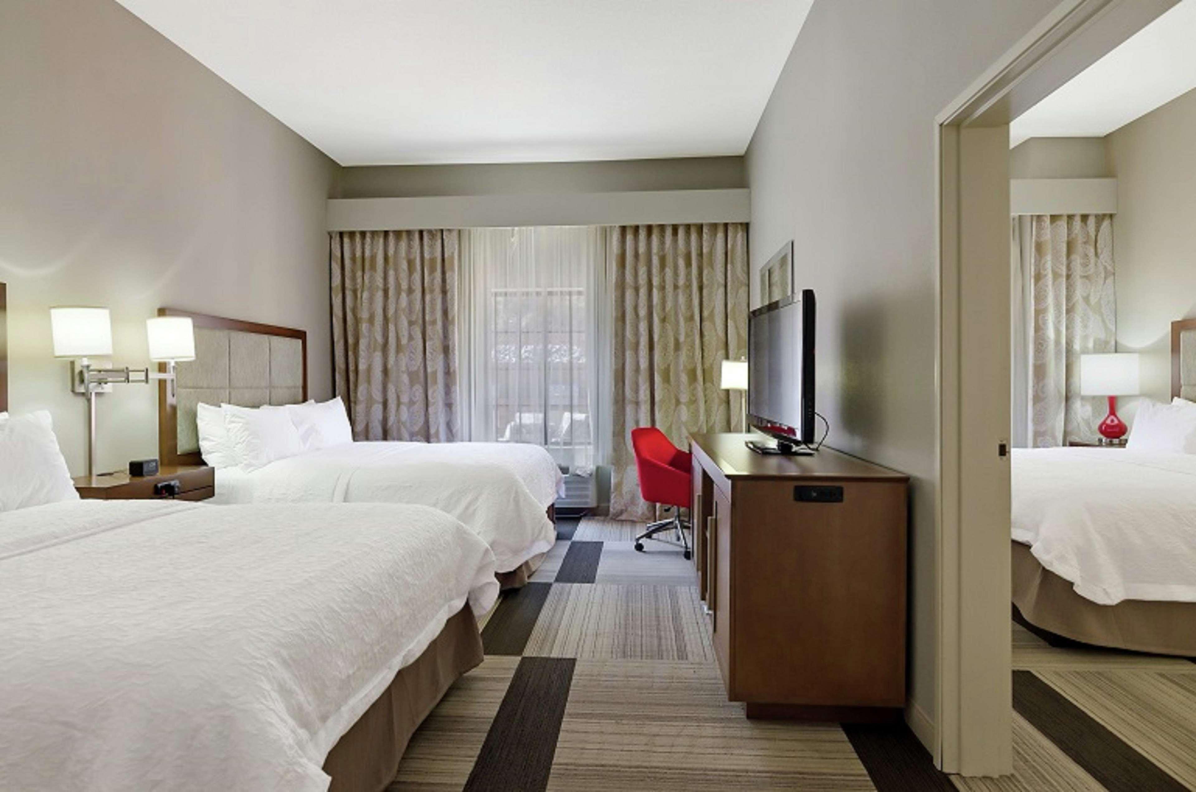Hampton Inn Salem Ngoại thất bức ảnh